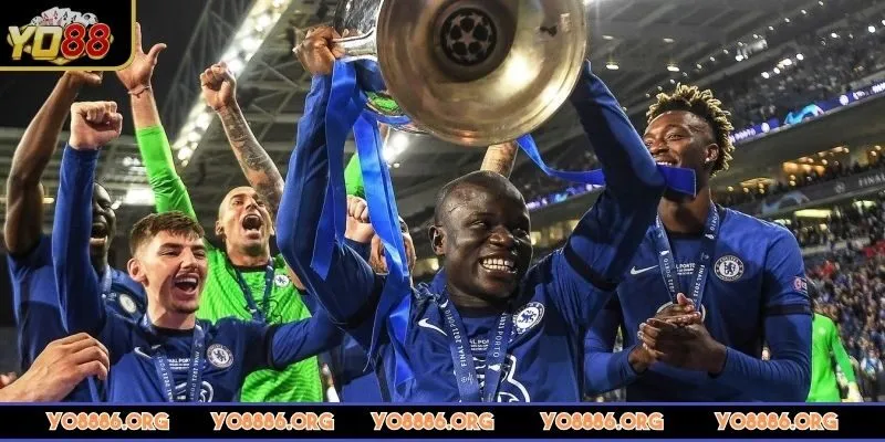 tien-ve-hay-nhat-the-gioi-ngolo-kante